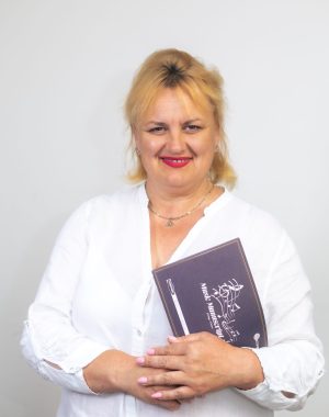 Oksana Bondarenko Oksana Bondarenko